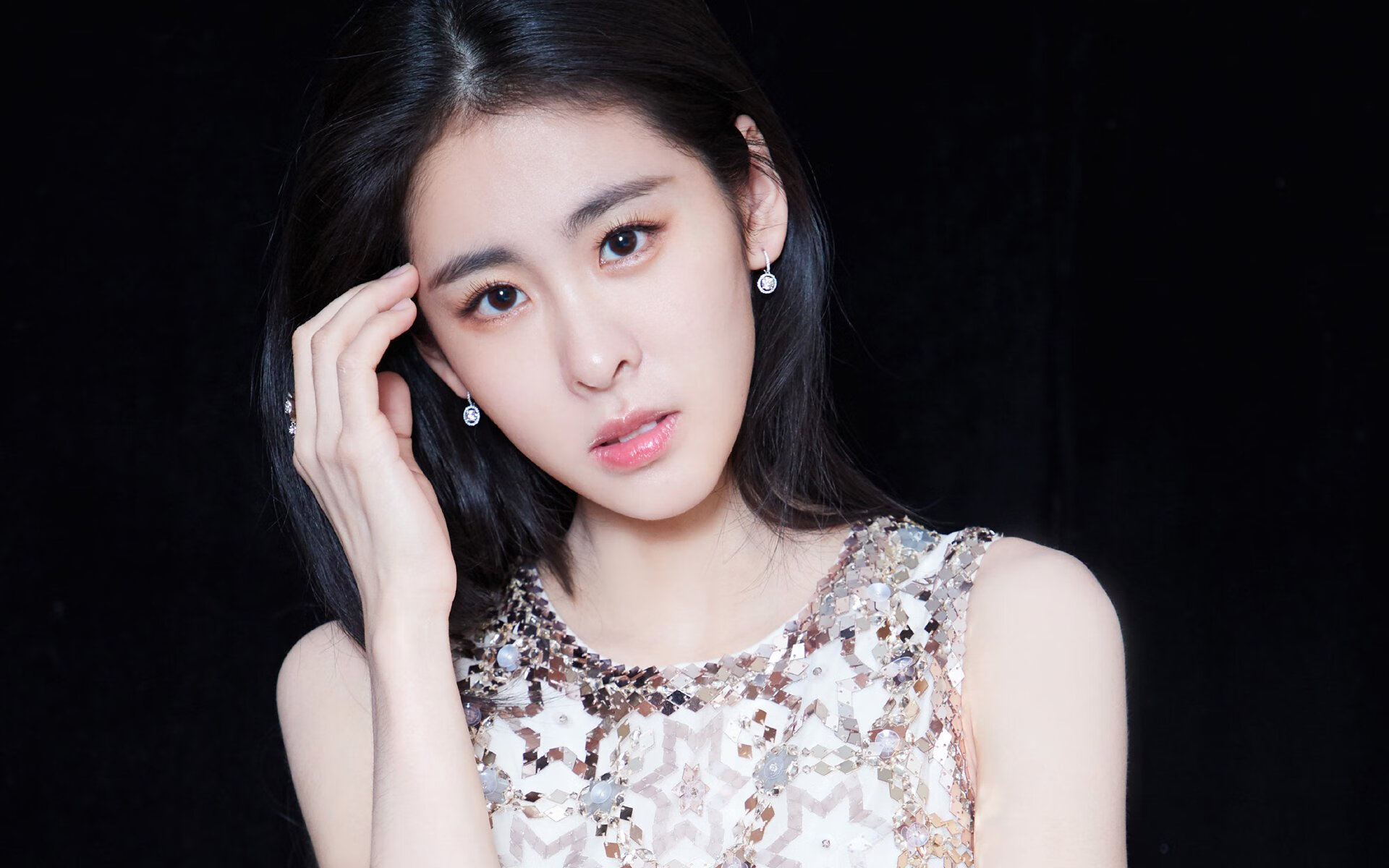 体育场馆低碳运行机制与能耗监控系统构建，体育场馆的环保设计